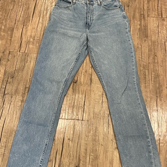 Abercrombie & Fitch 90s Slim Straight Jean - Picture 3 of 6